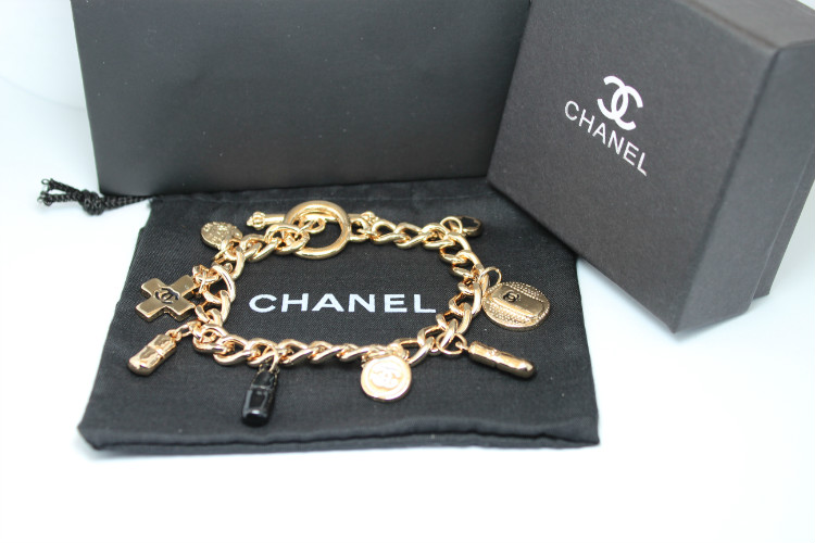 Bracciale Chanel Modello 484